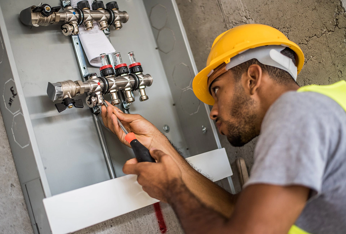 plumbing contractor in Oakville