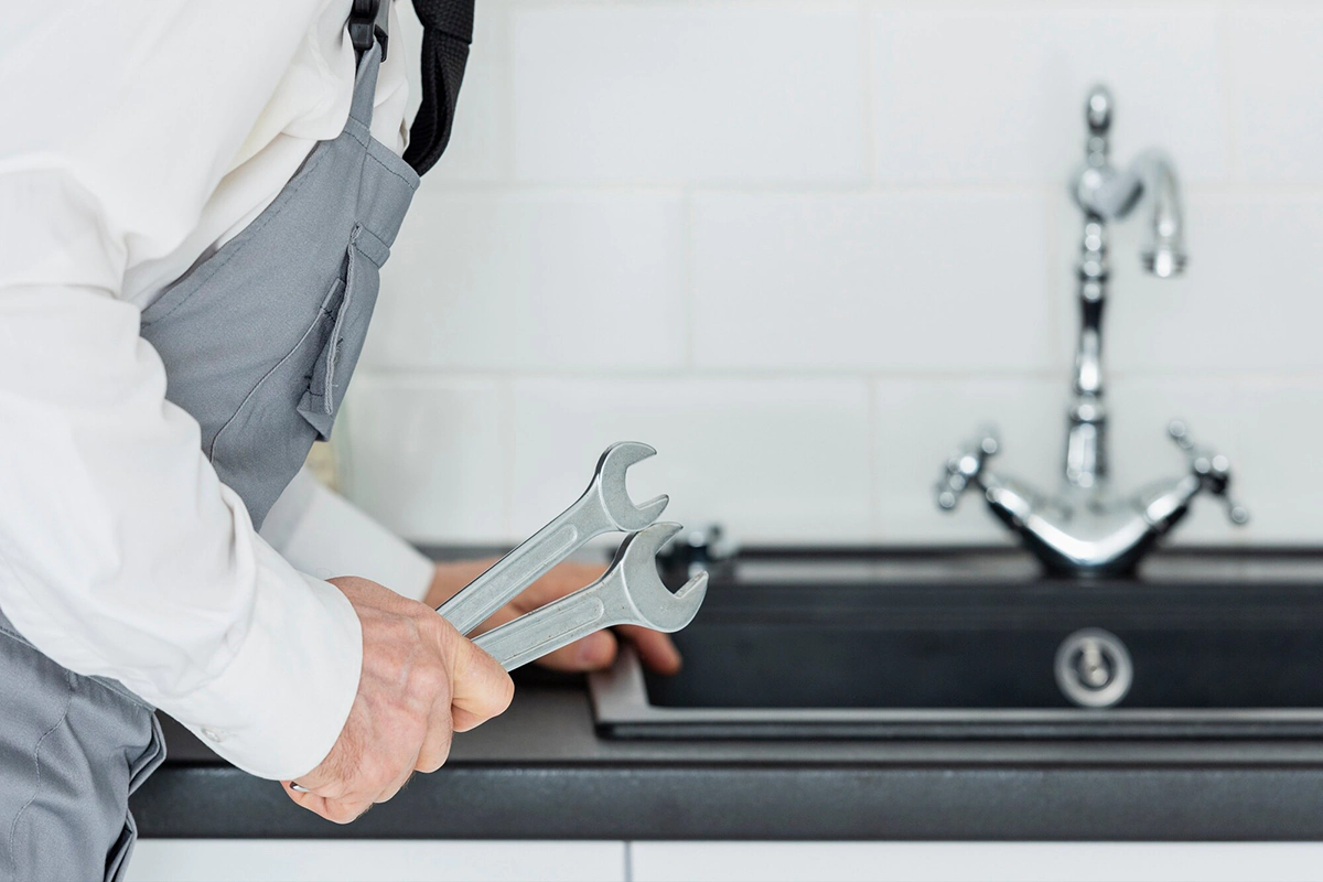 Expert plumbing services in Leaside for residential and commercial needs.