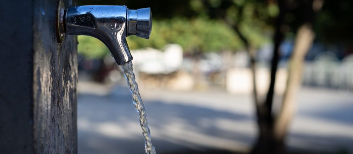 How to Repair Cracked Pipes Quickly