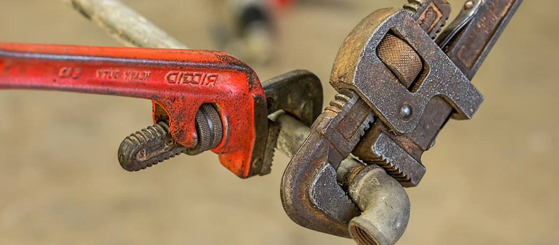 top-5-plumbing-fixes-you-can-do-yourself-01 top-5-plumbing-fixes-you-can-do-yourself-01